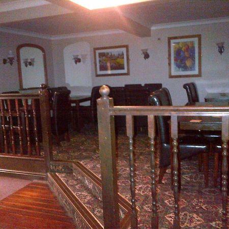 The Friar Tucks Hotel Gloucester Ngoại thất bức ảnh