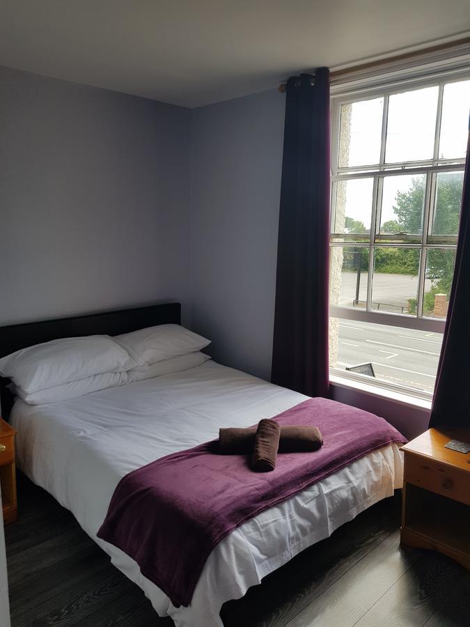 The Friar Tucks Hotel Gloucester Ngoại thất bức ảnh